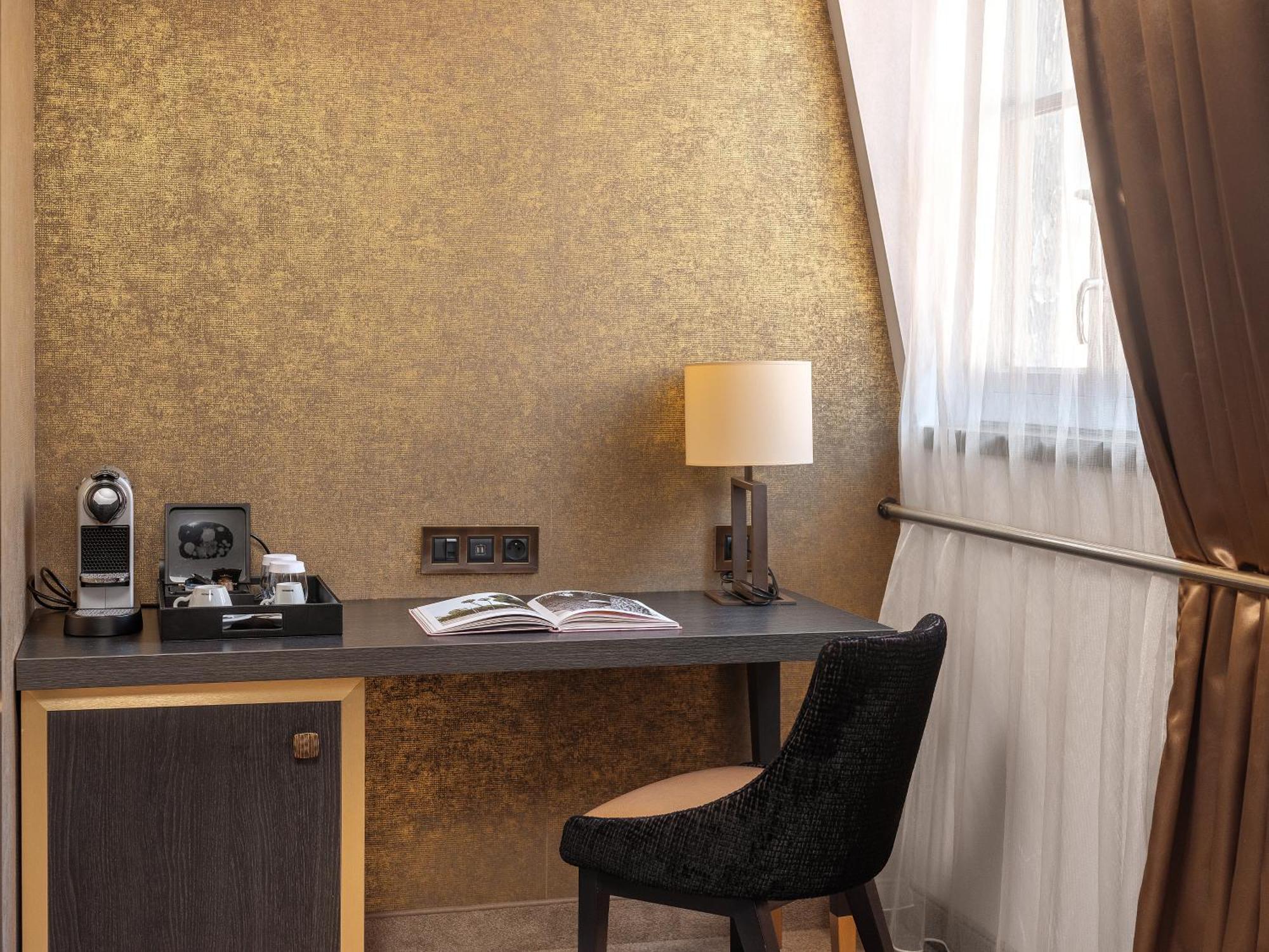 Hotel Niepce Paris, Curio Collection By Hilton Exterior foto