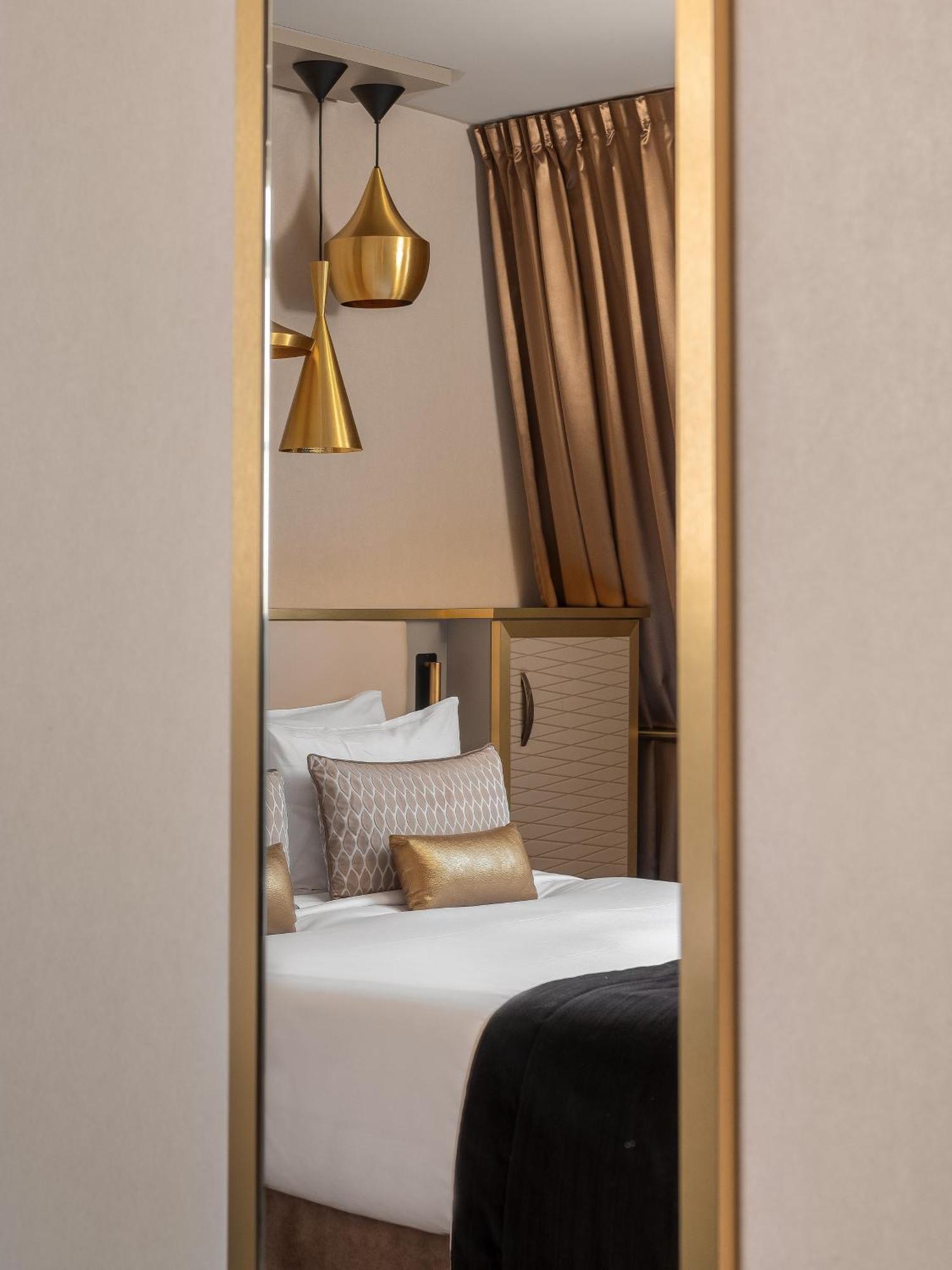 Hotel Niepce Paris, Curio Collection By Hilton Exterior foto